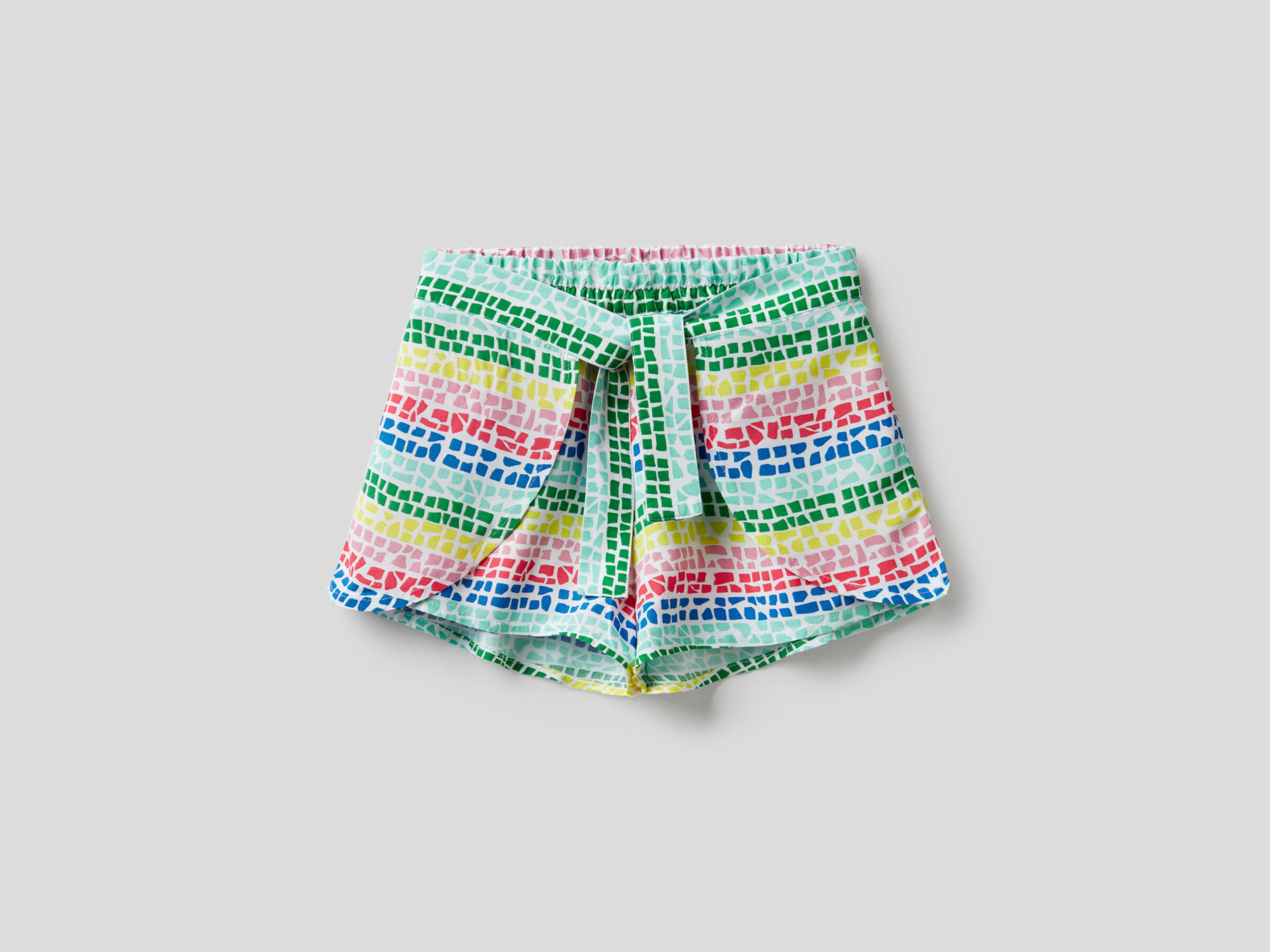 Flowy shorts with pattern print image number null