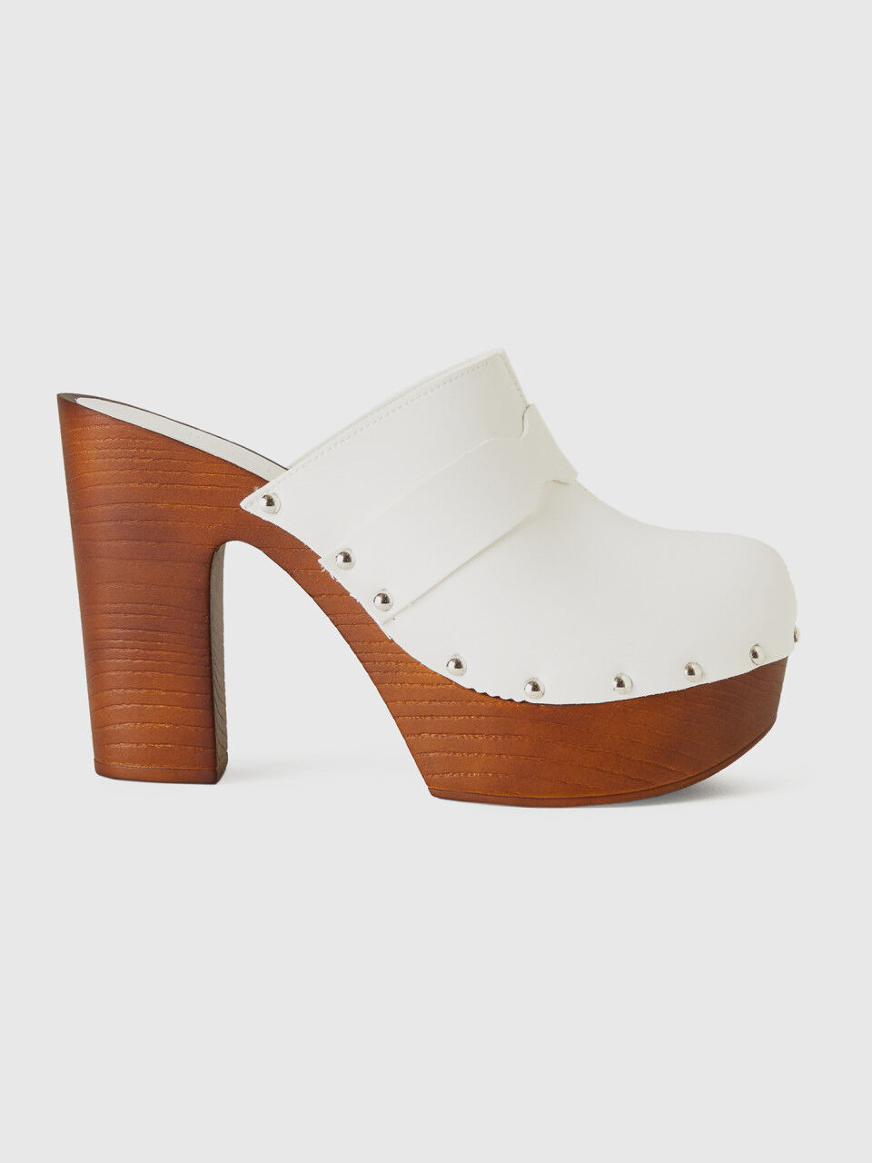 Sandalias benetton deals