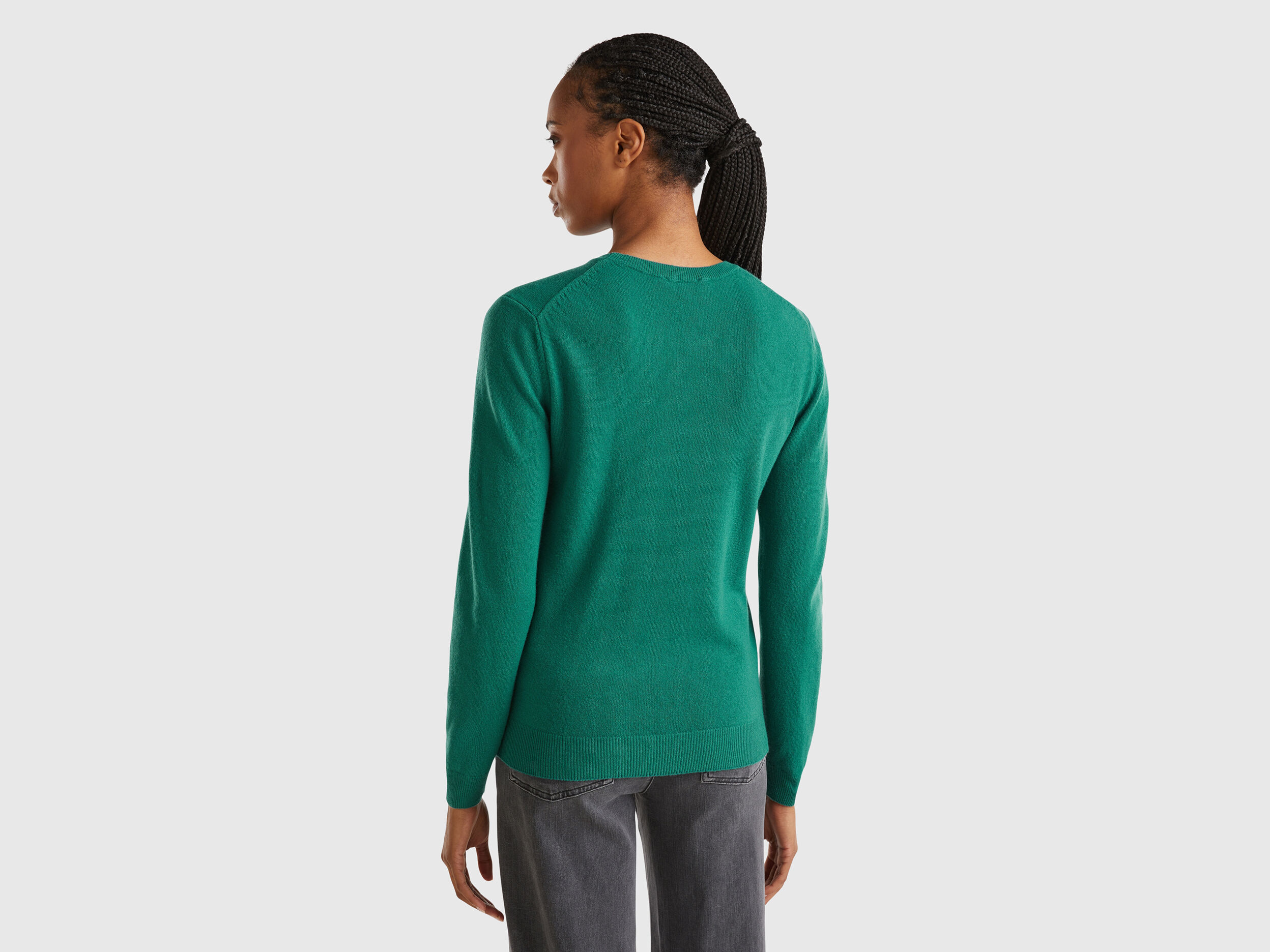 Dark green crew neck sweater shop