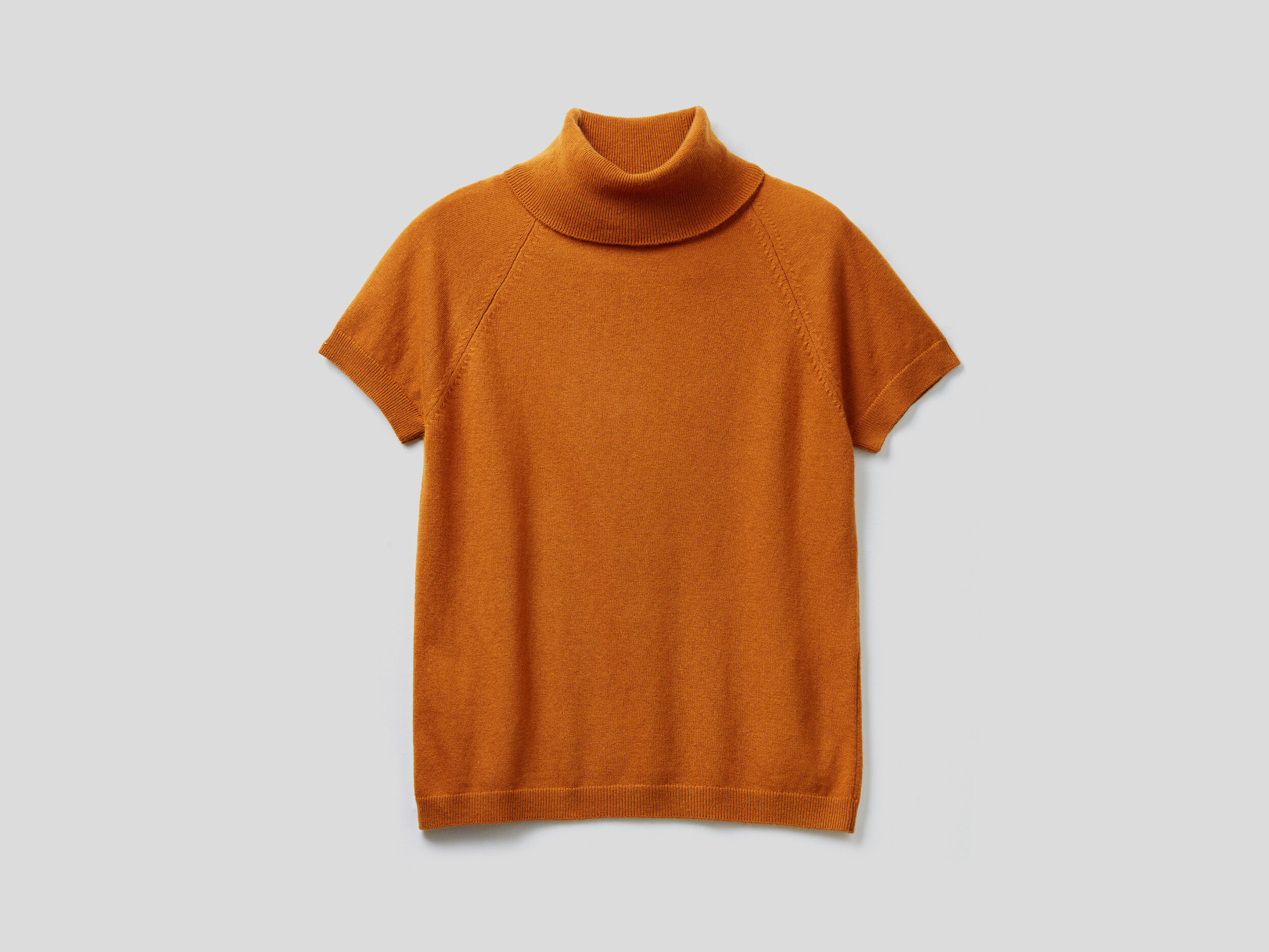 Orange short sleeve turtleneck Orange Benetton