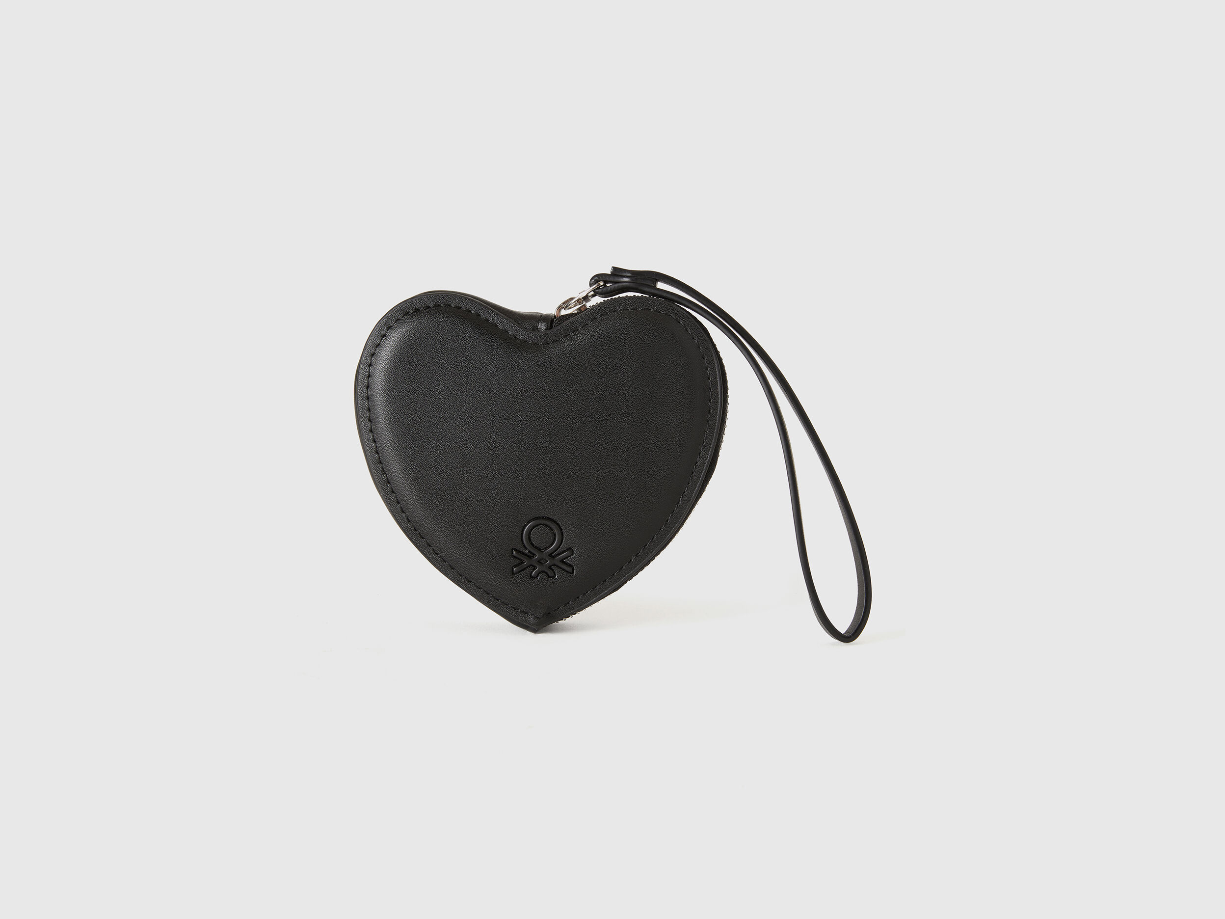 Black heart purse outlet