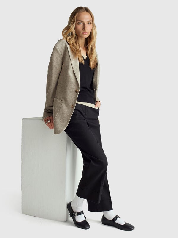 Pantalones rectos con puños Pantalones rectos con puños Mujer