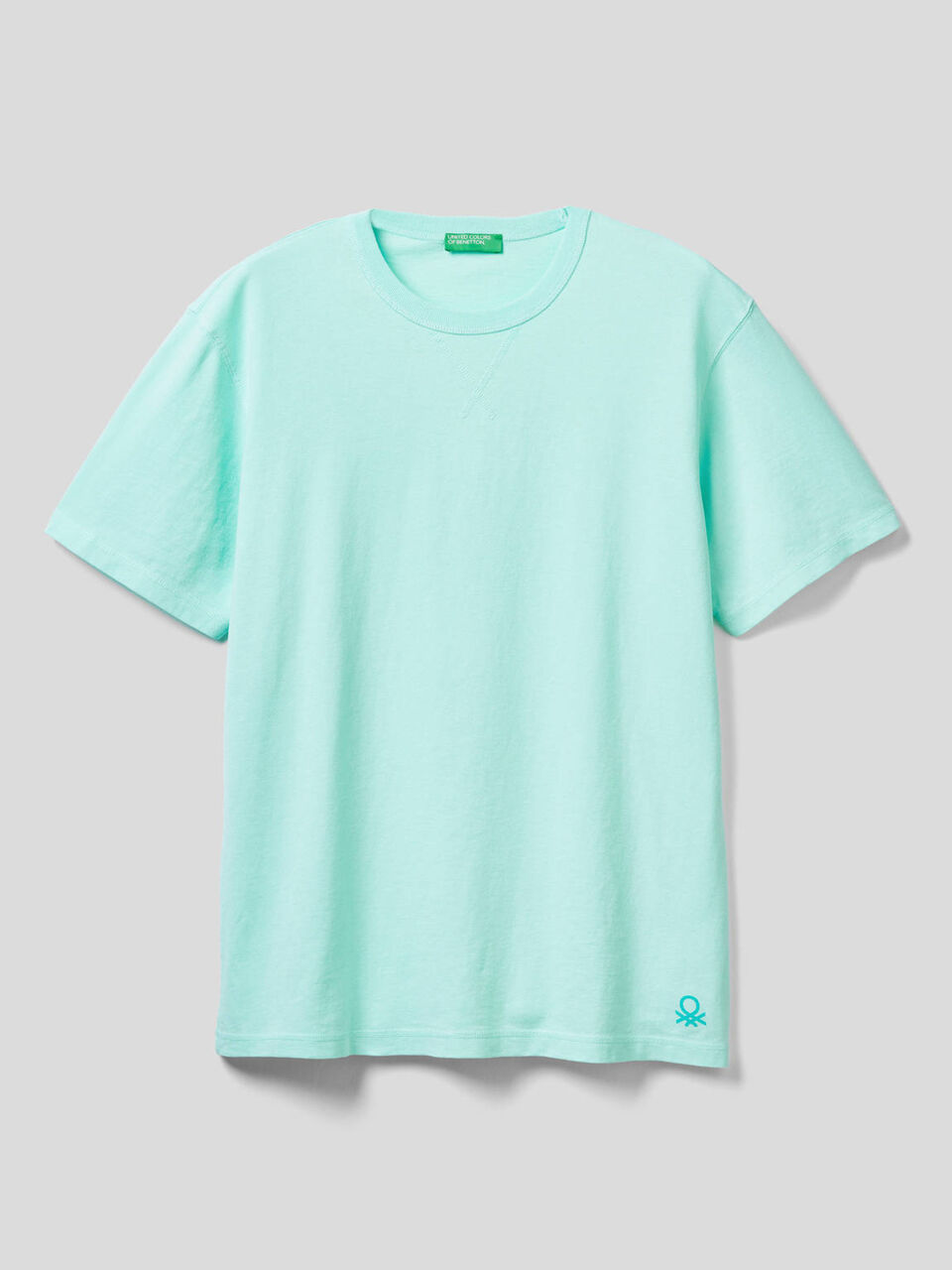 100% cotton t-shirt with logo image number null