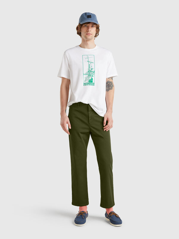 Straight fit chinos Men