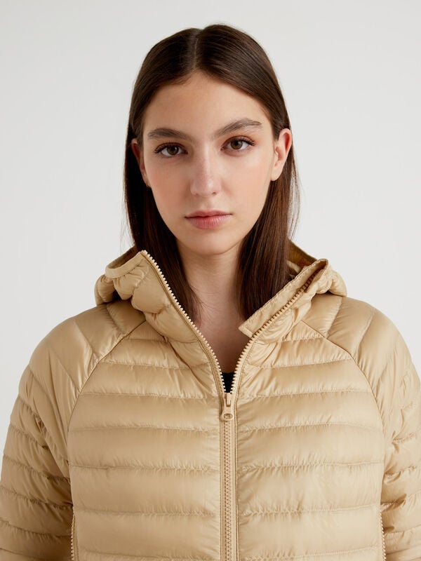 Beige puffer jacket with hood Women