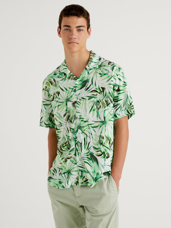 Hawaiian short sleeve shirt Men