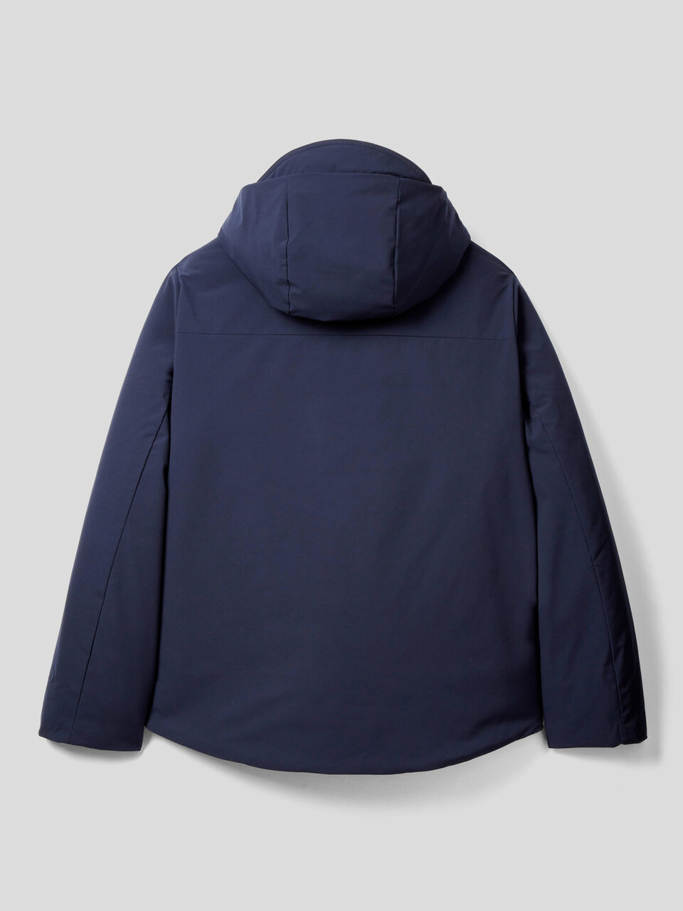 "Rain Defender" jacket with hood image number 2