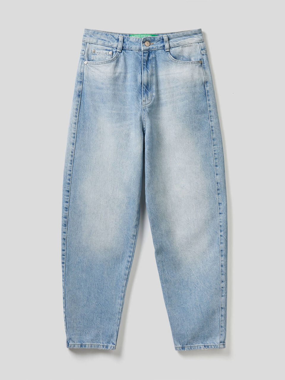 Carrot fit jeans in 100% cotton denim image number null