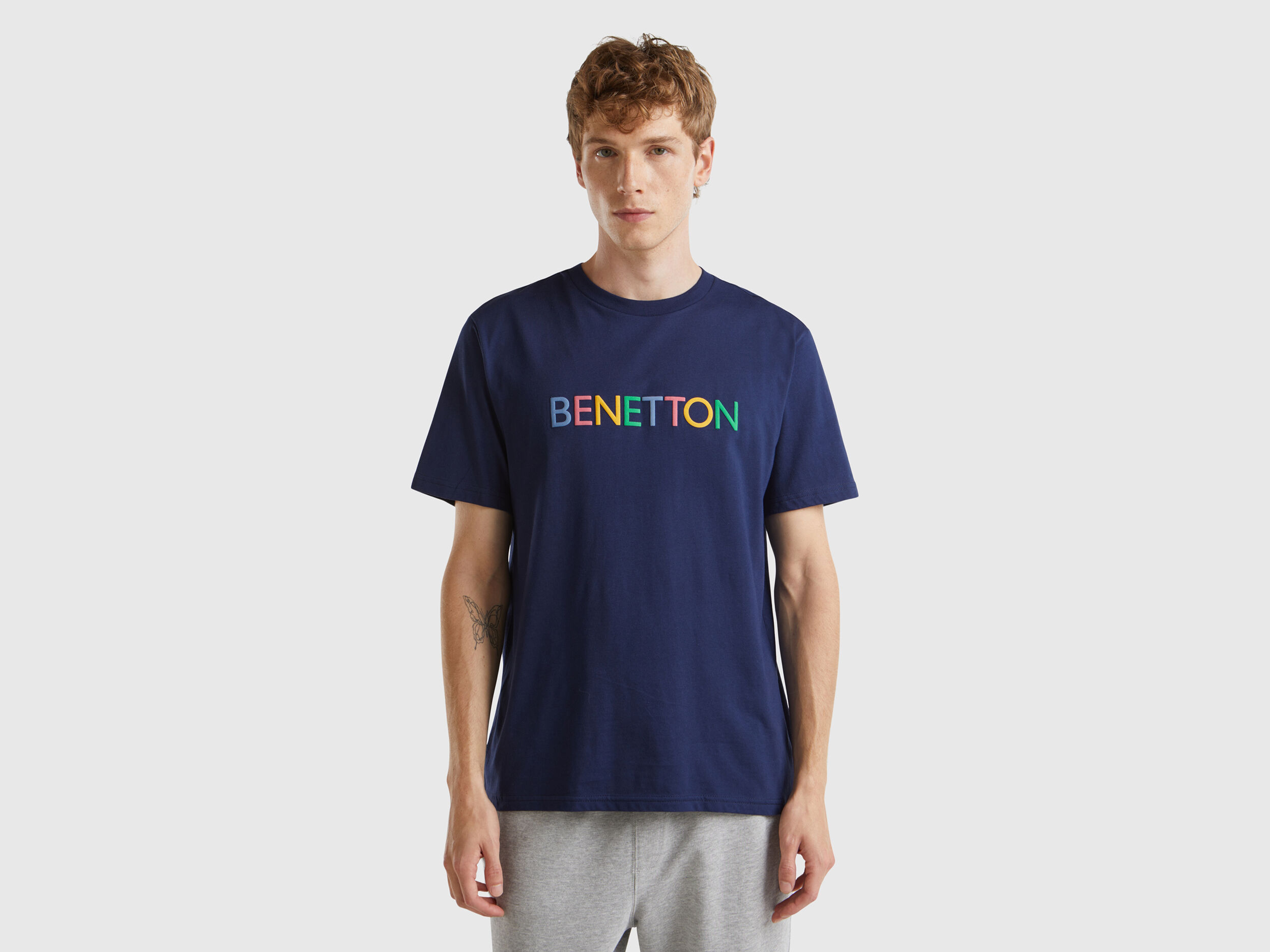 T shirt benetton uomo on sale