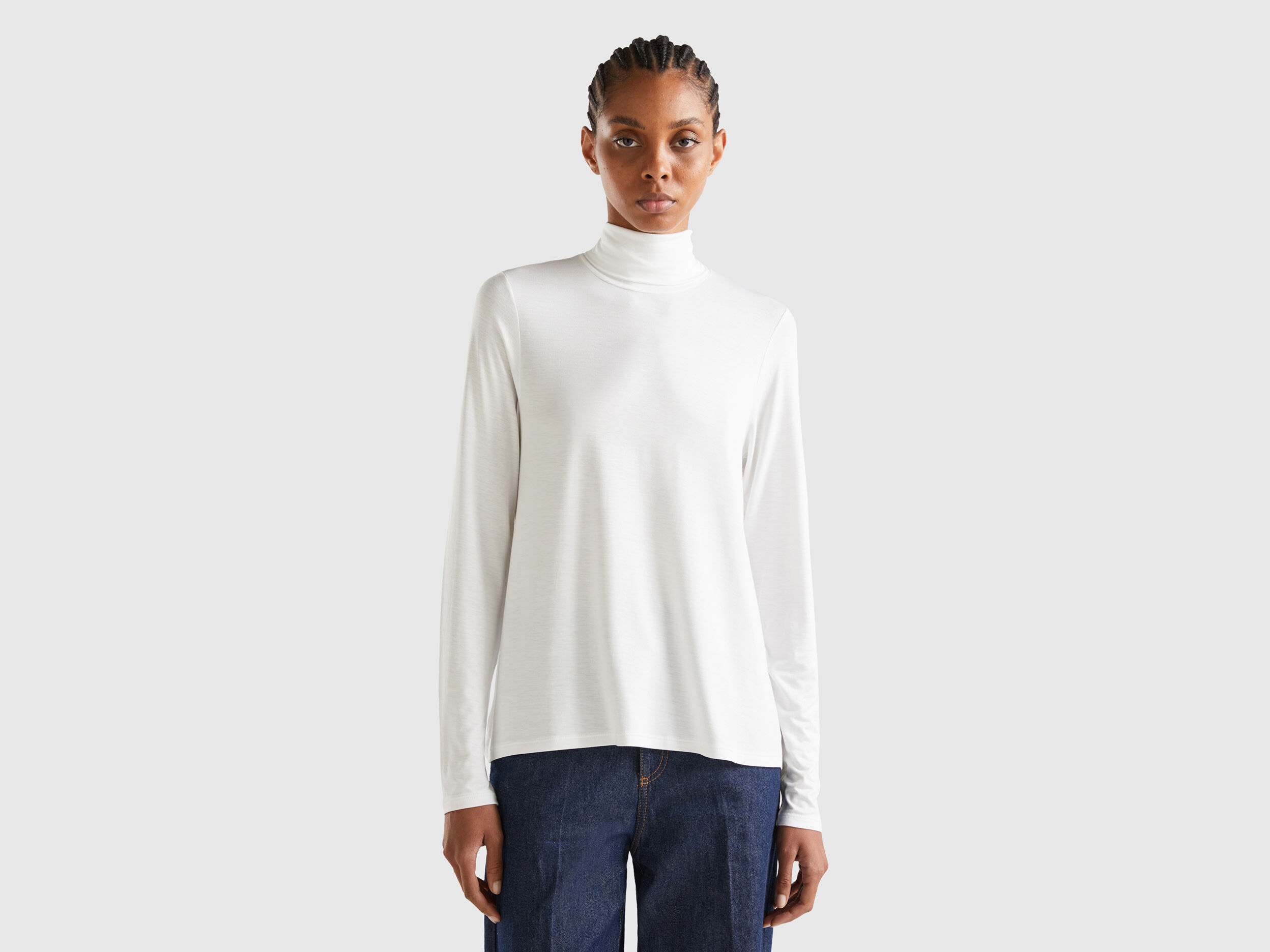 Sustainable turtleneck top