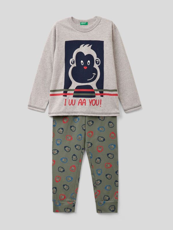 Pijama largo con estampado Niño