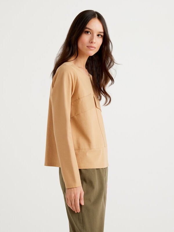 Boxy sweatshirt with maxi pockets Women