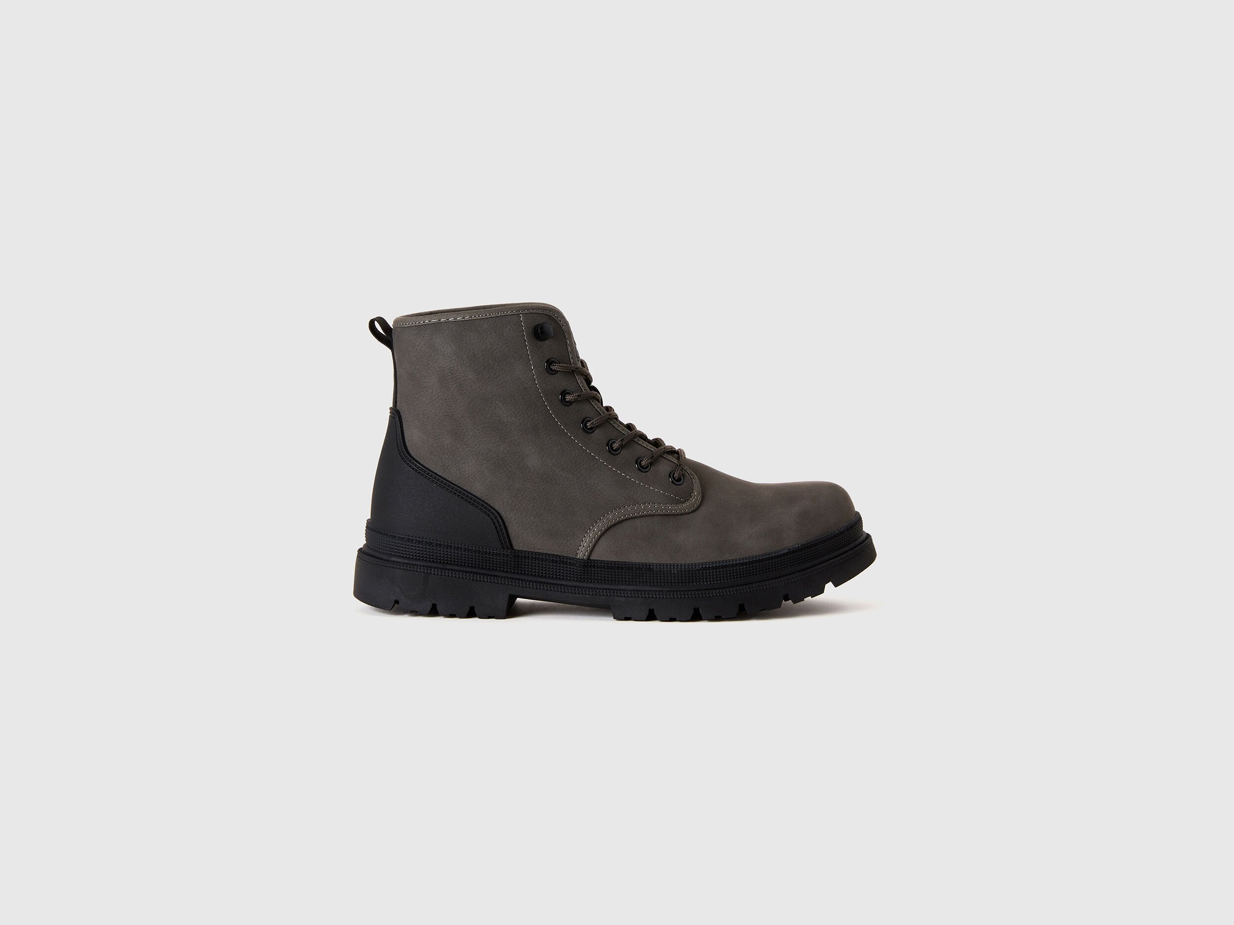 Men s Shoes New Collection Benetton