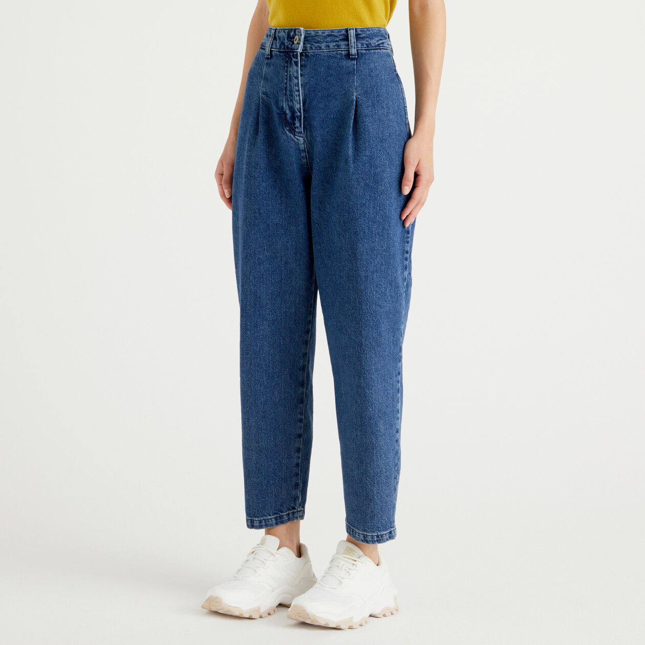 Slouchy jeans in 100 cotton Blue Benetton