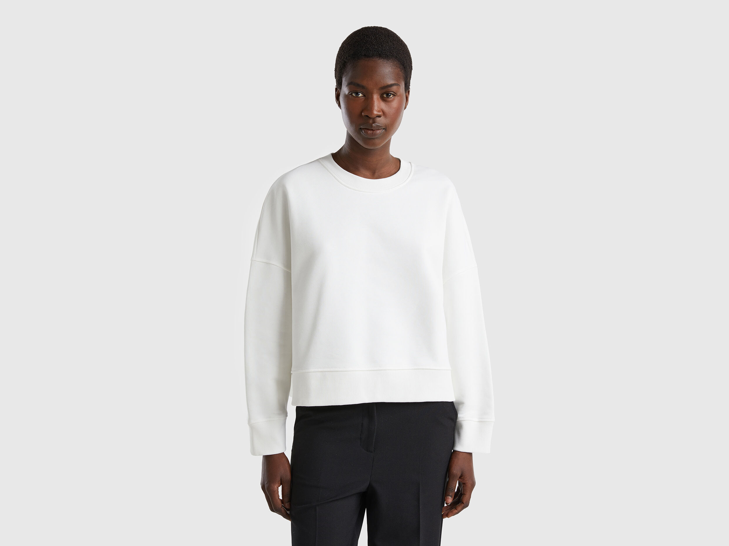 Boxy fit 100 cotton sweatshirt Creamy White Benetton
