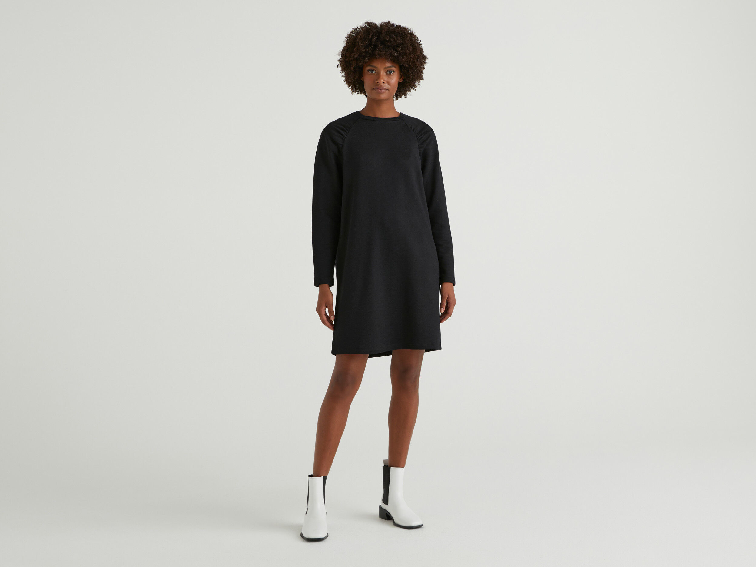 Short sweater dress Black Benetton