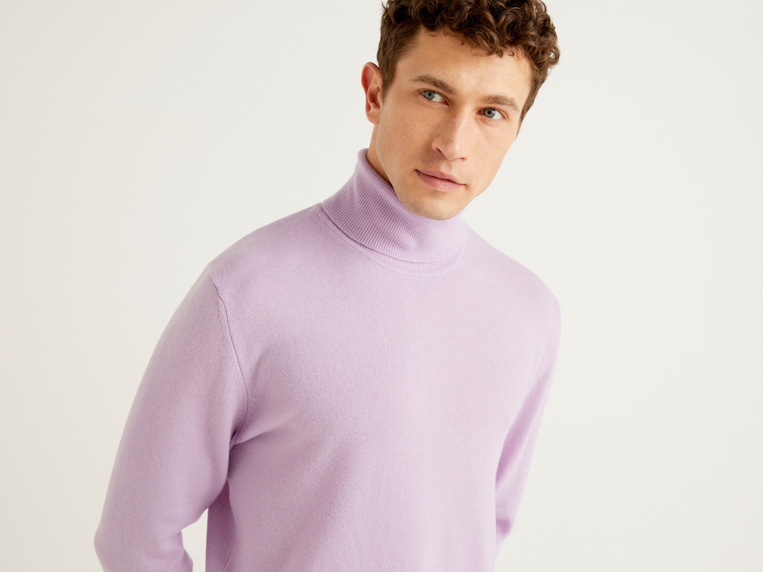 Lilac turtleneck shop