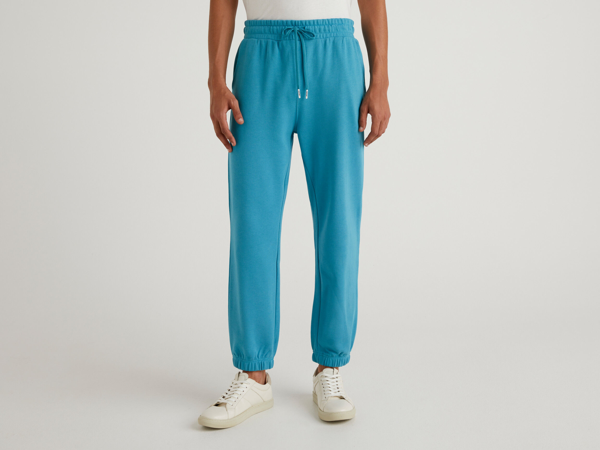 Light blue joggers 2025 mens