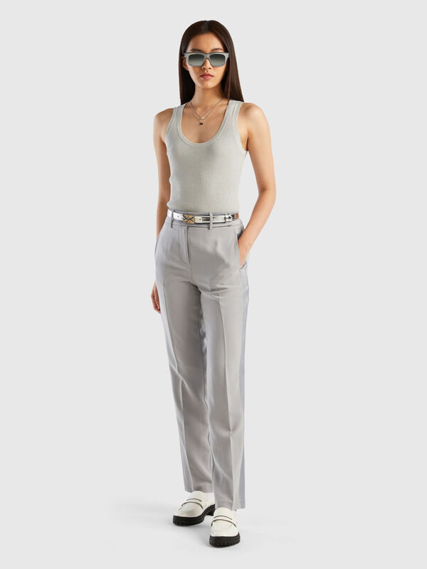 Trousers with satin details Women