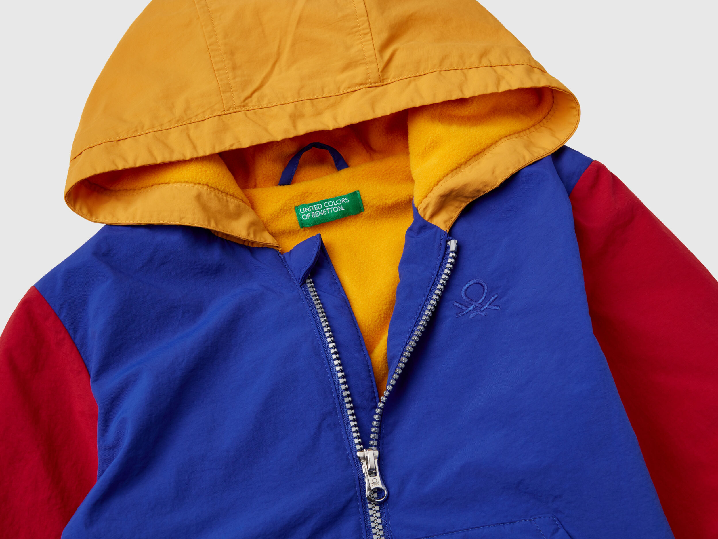 Benetton windbreaker hotsell