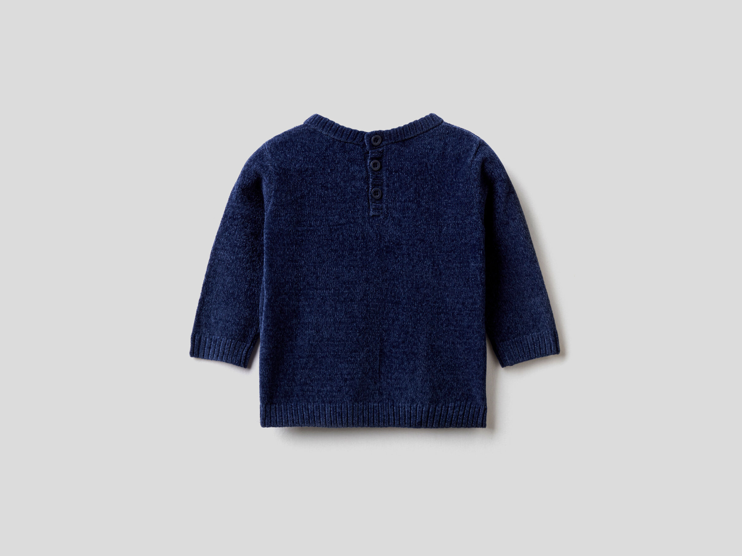 Chenille sweater with inlay image number 2