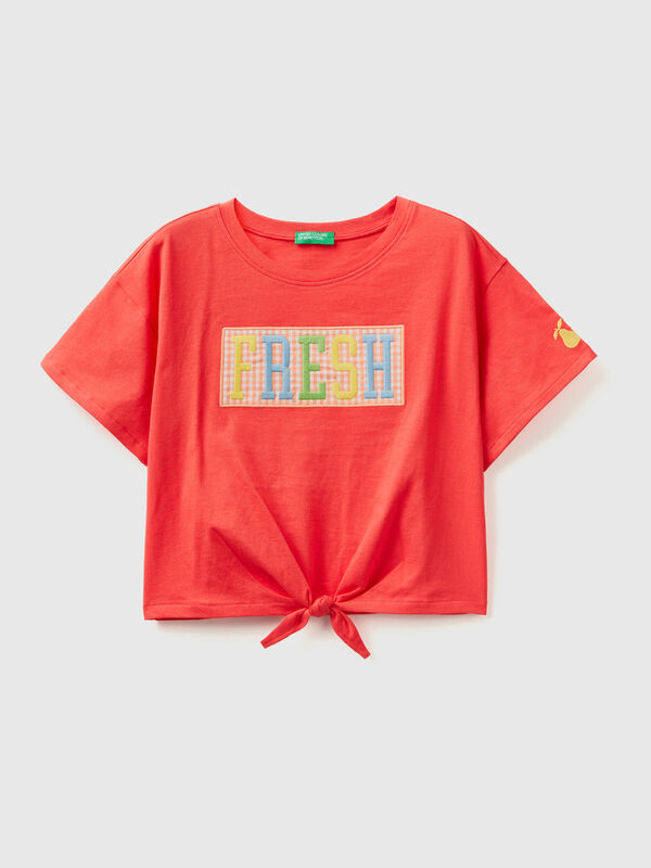 Red t-shirt with patch and knot Junior Girl