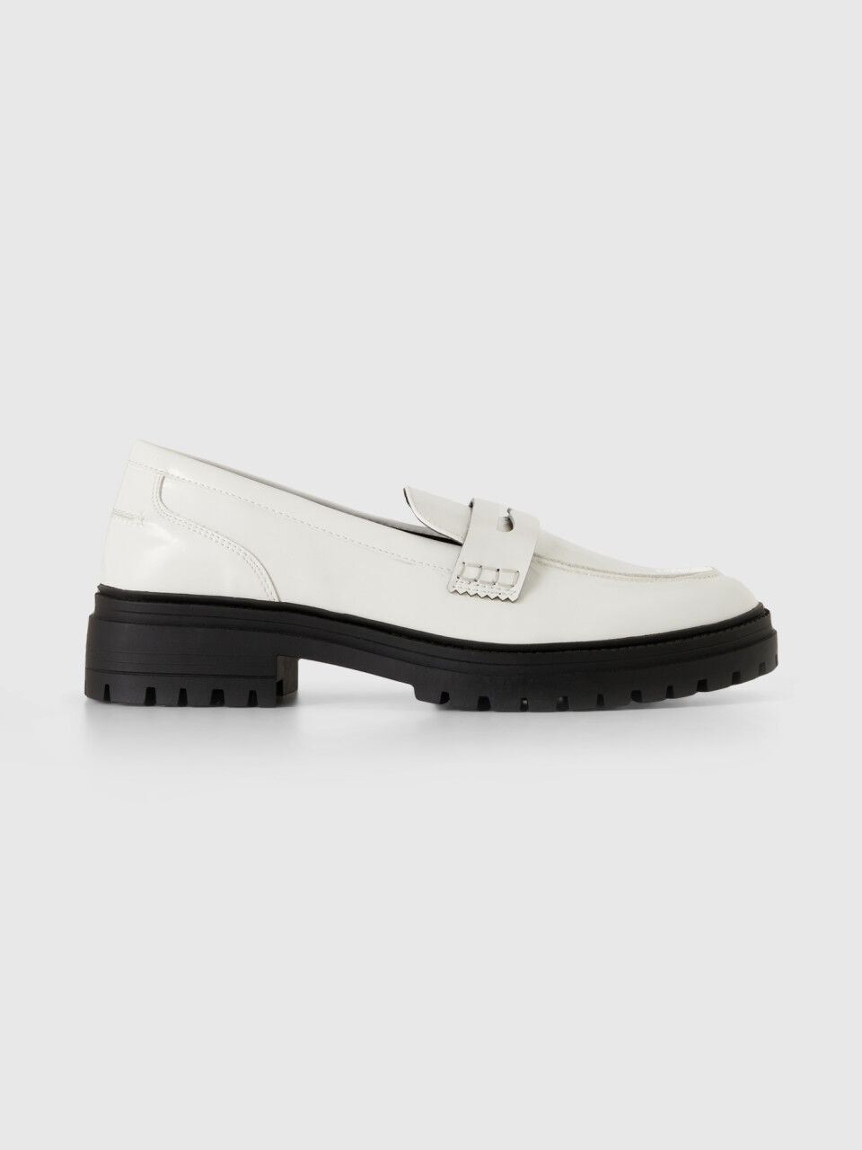 Women s Flats Shoes Collection 2024 Benetton