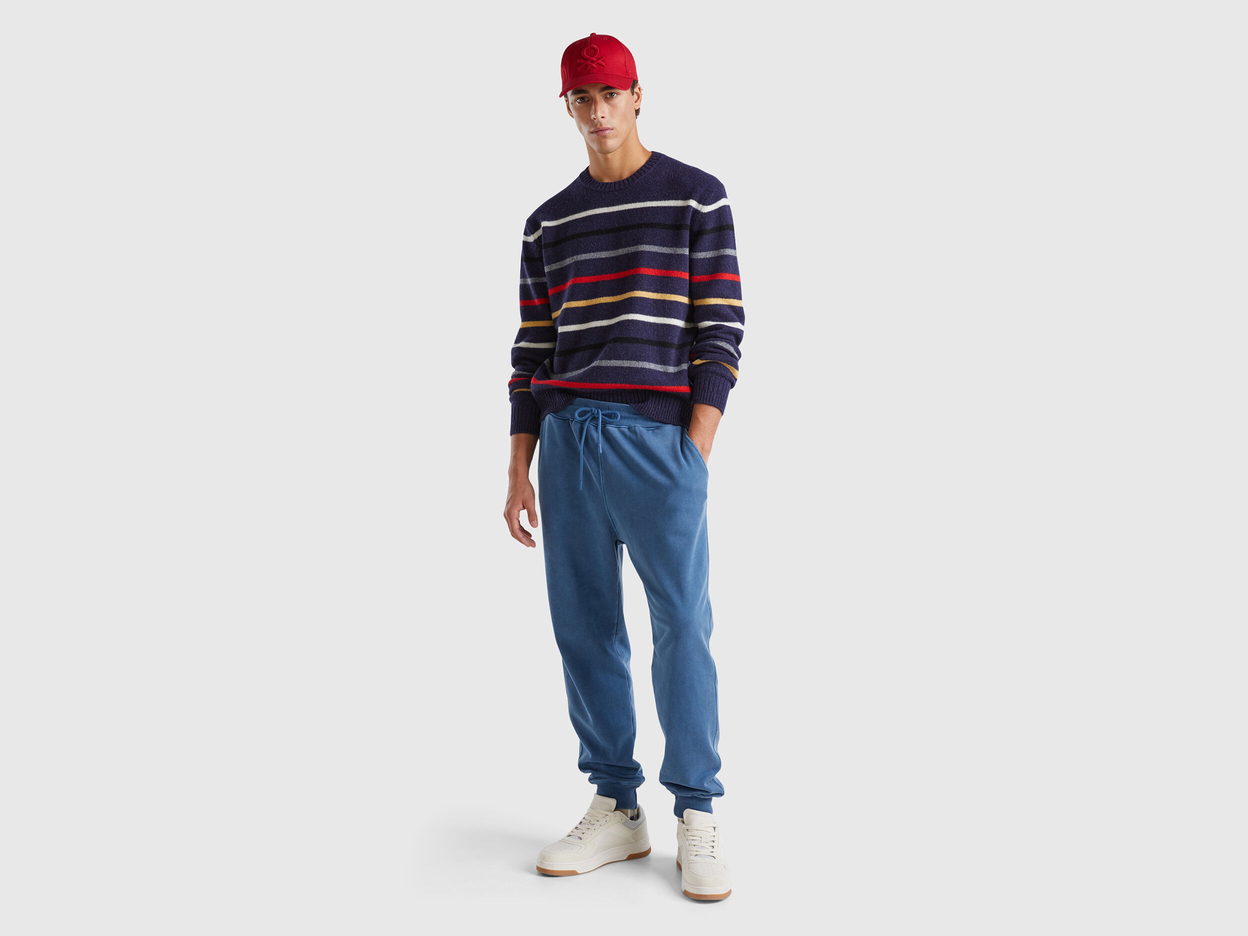 Benetton joggers 2025