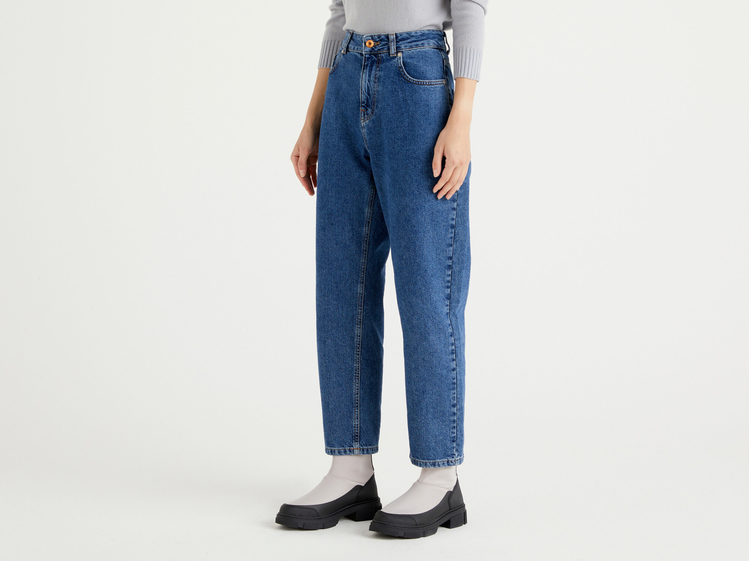 Calça jeans mom best sale fit