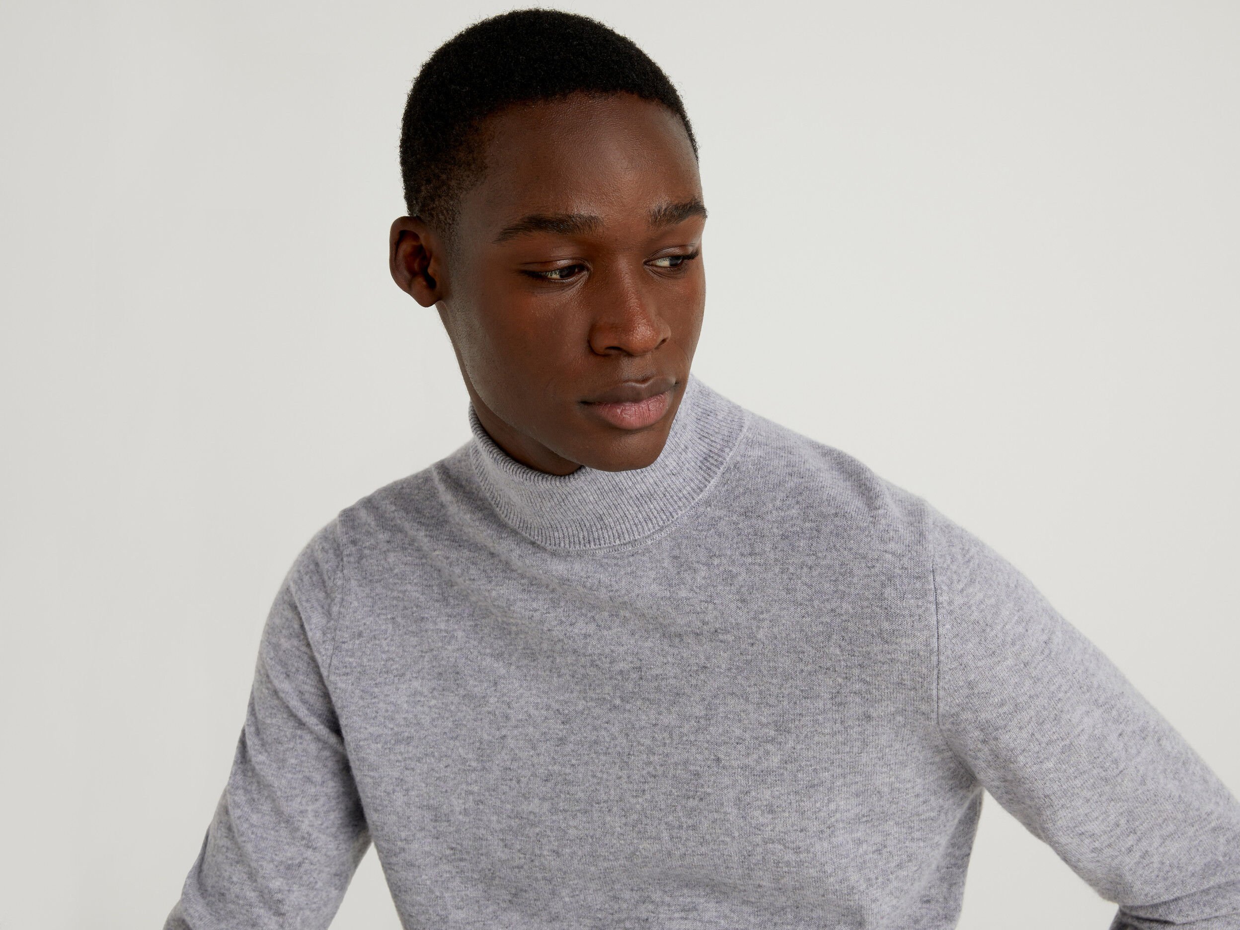 Grey deals turtleneck men