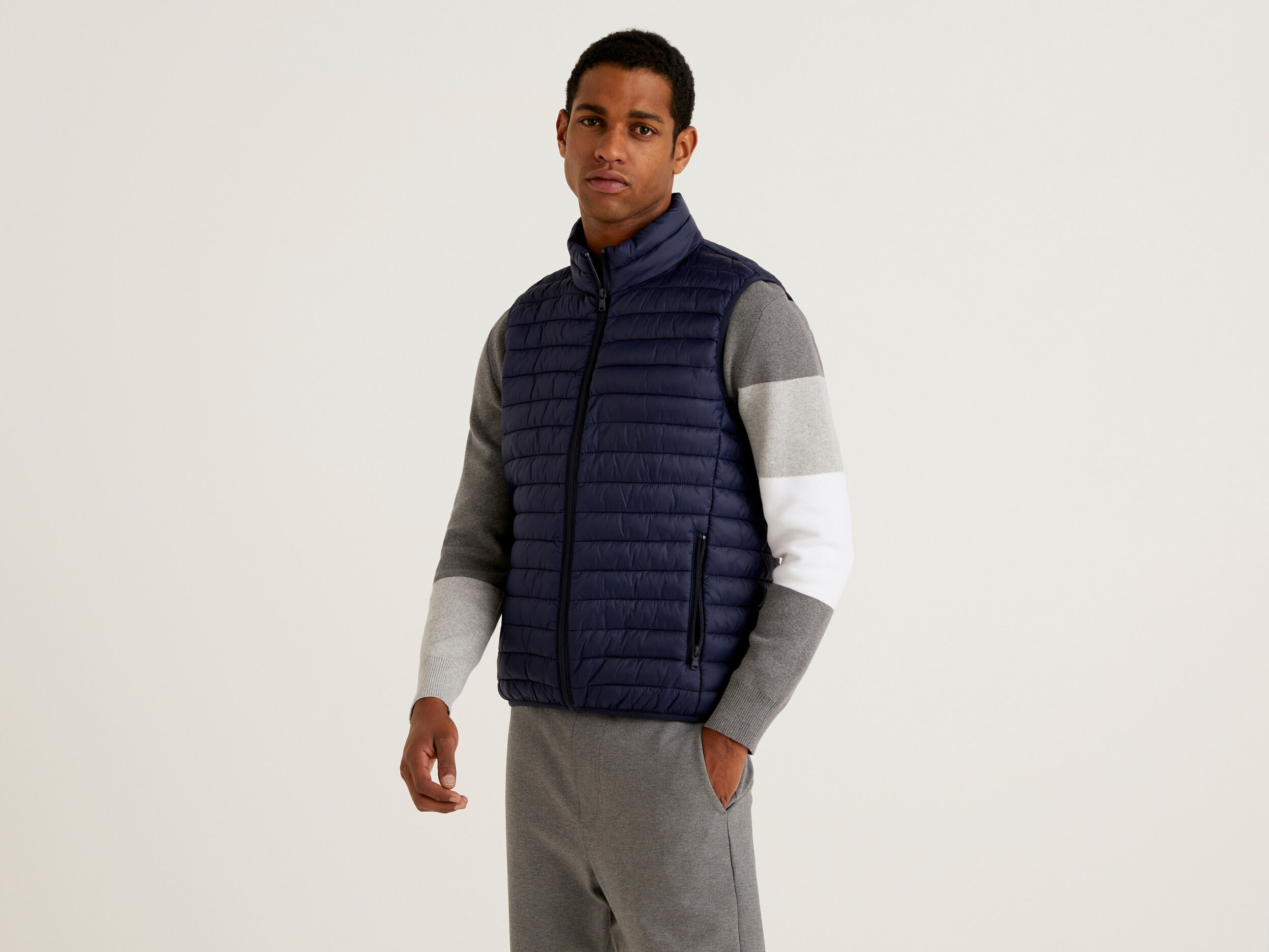 Slim fit on sale puffer vest mens