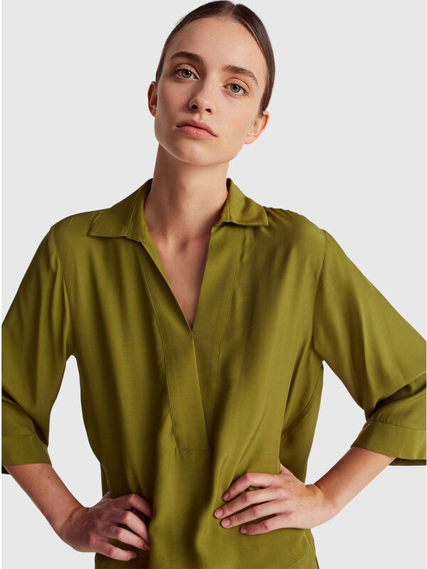 Blusa holgada en 100% viscosa Blusa holgada en 100% viscosa Mujer