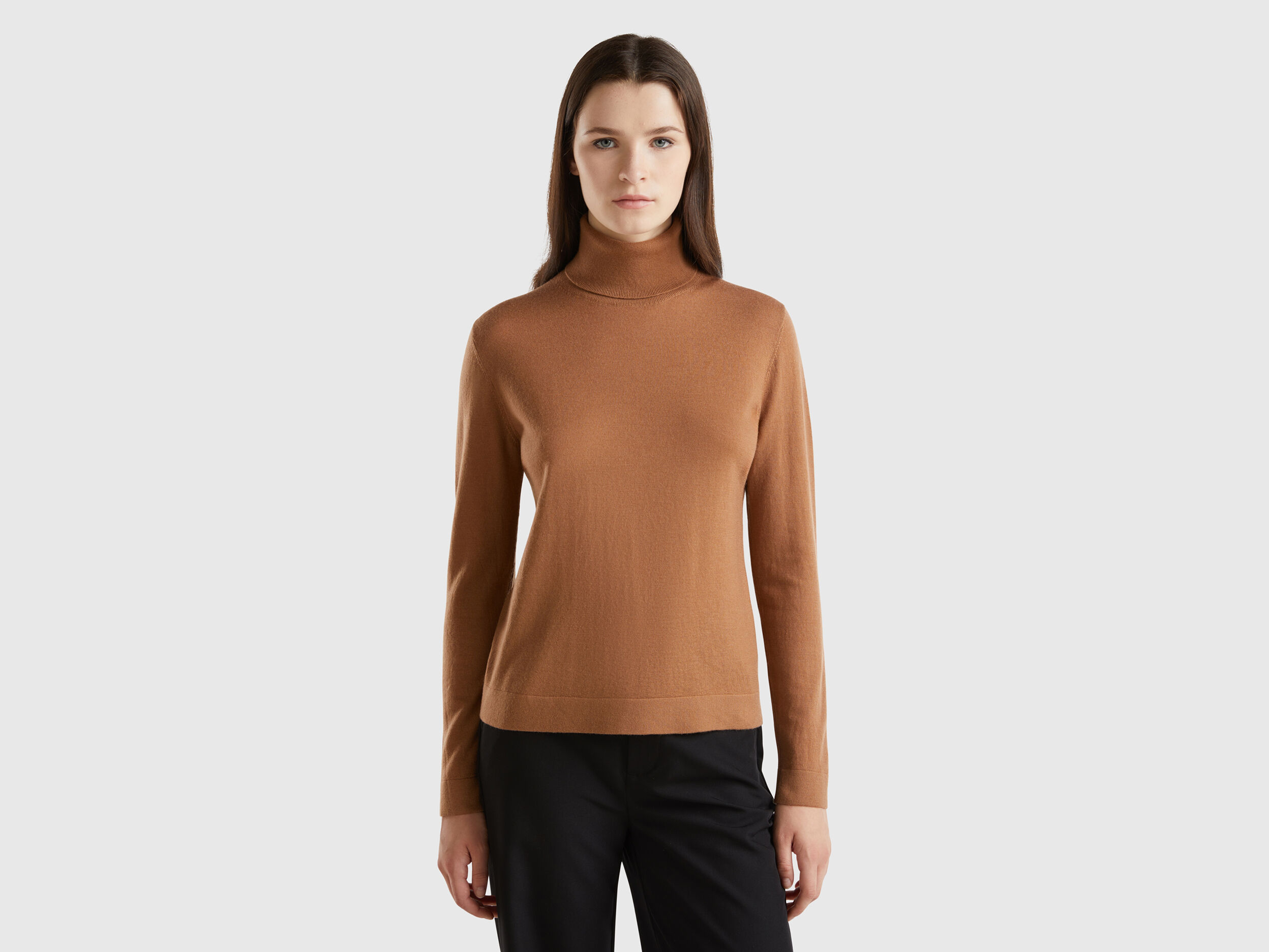 Turtleneck in pure Merino wool Camel Benetton