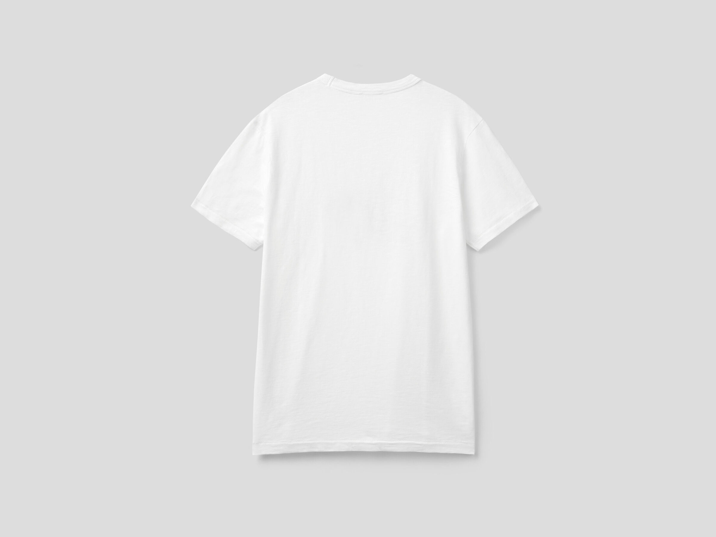 T-shirt with abstract print image number 5