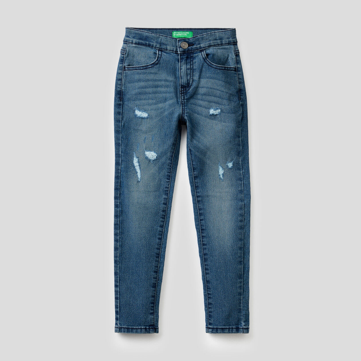 Worn look jeans 2025