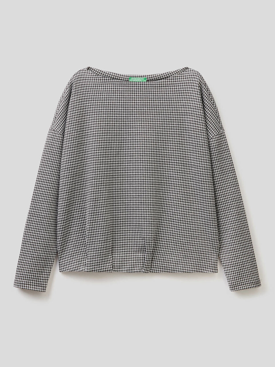 Houndstooth patterned sweatshirt image number 1