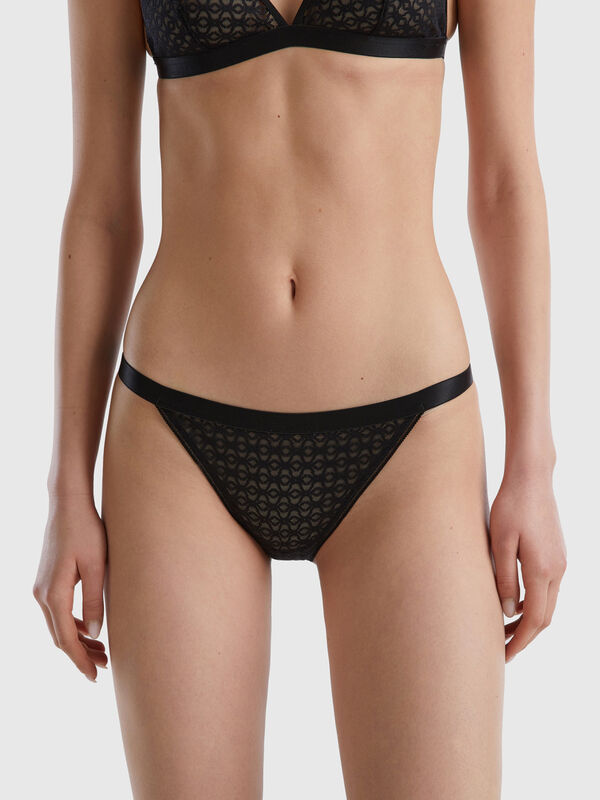 Women Ultra Thin Lace Panties Knickers Lingerie Seamless Underwear Briefs 