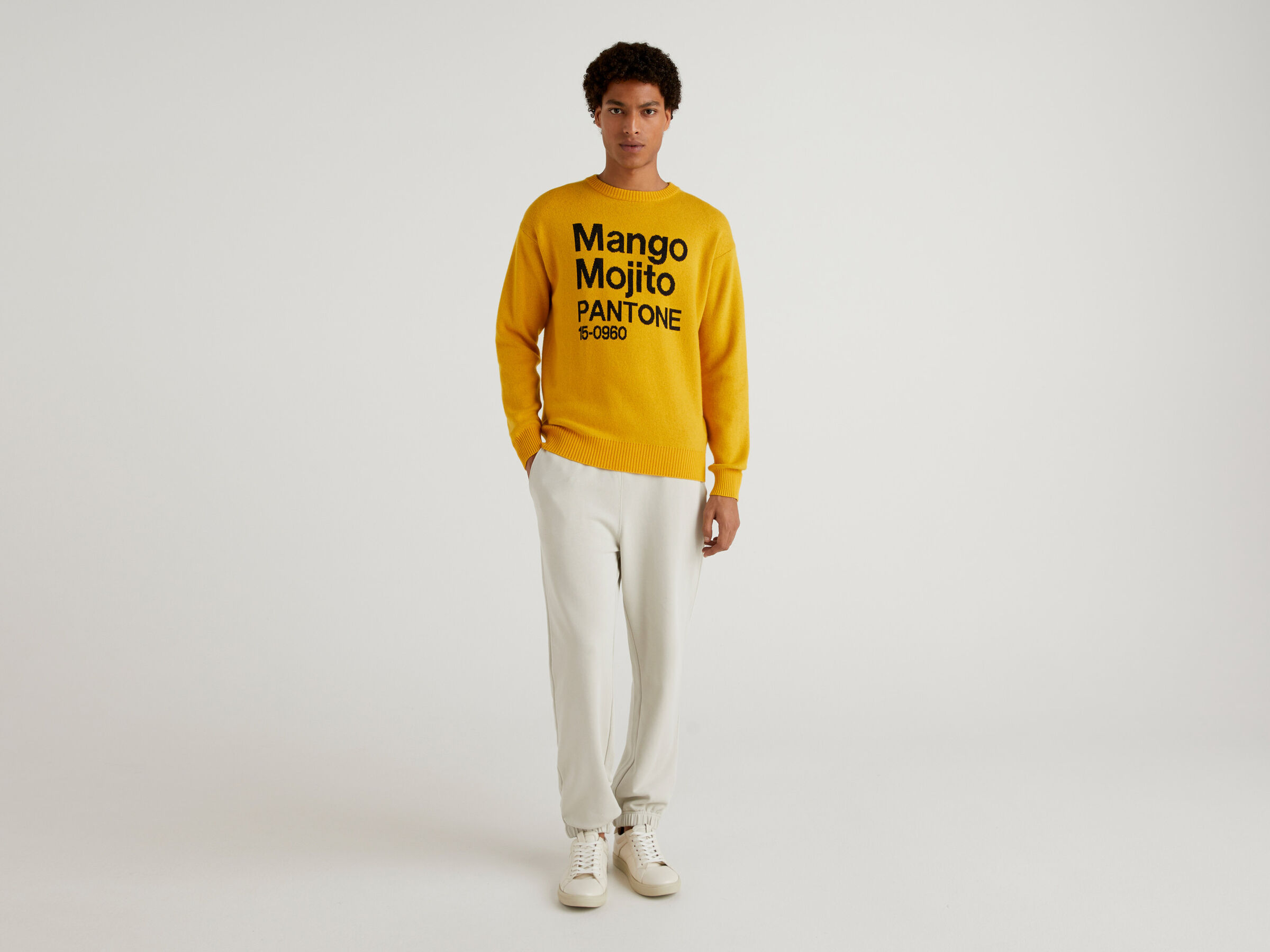 BenettonxPantone™ inlaid sweater image number 3