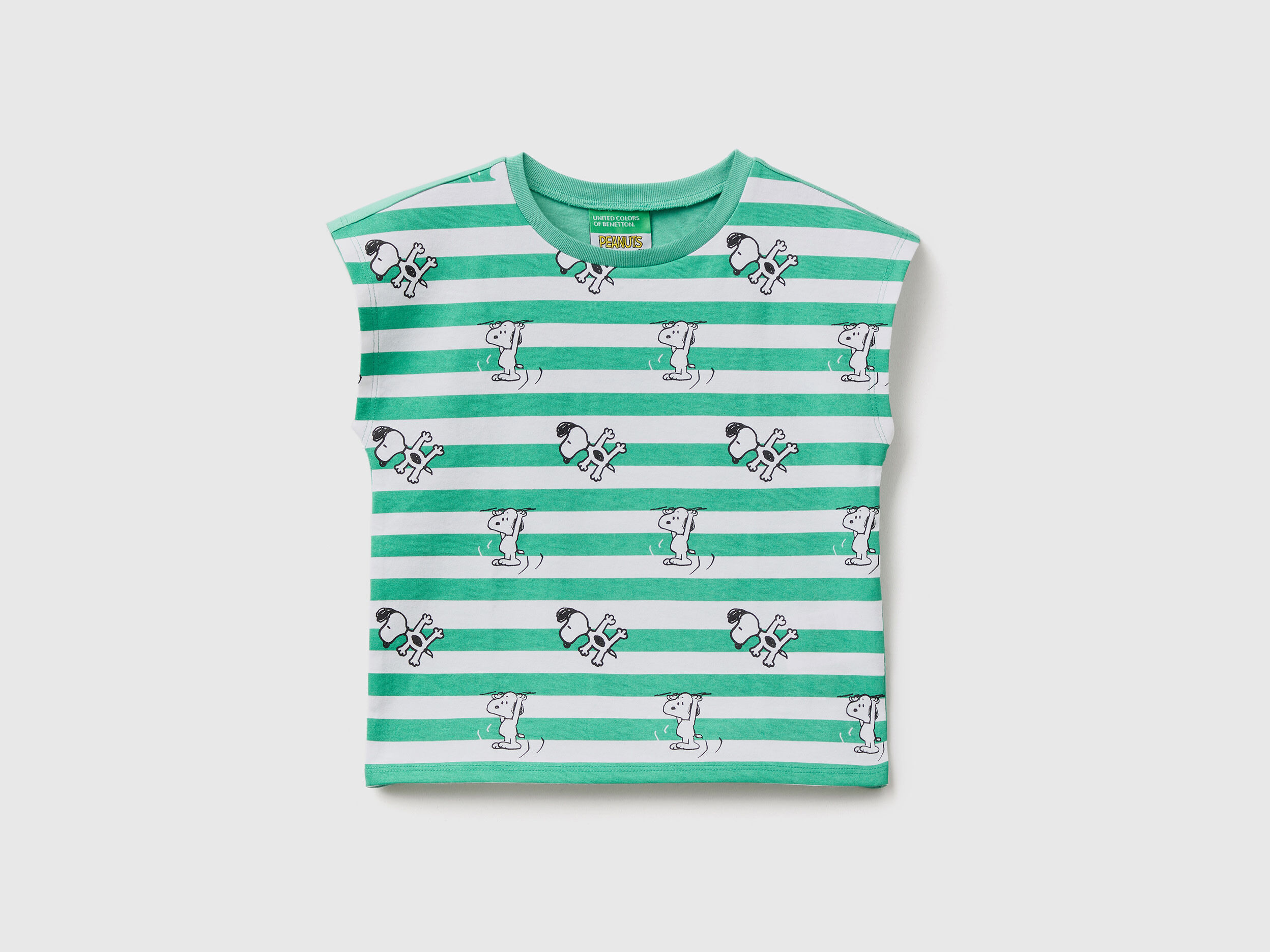 Benetton snoopy t shirt hot sale