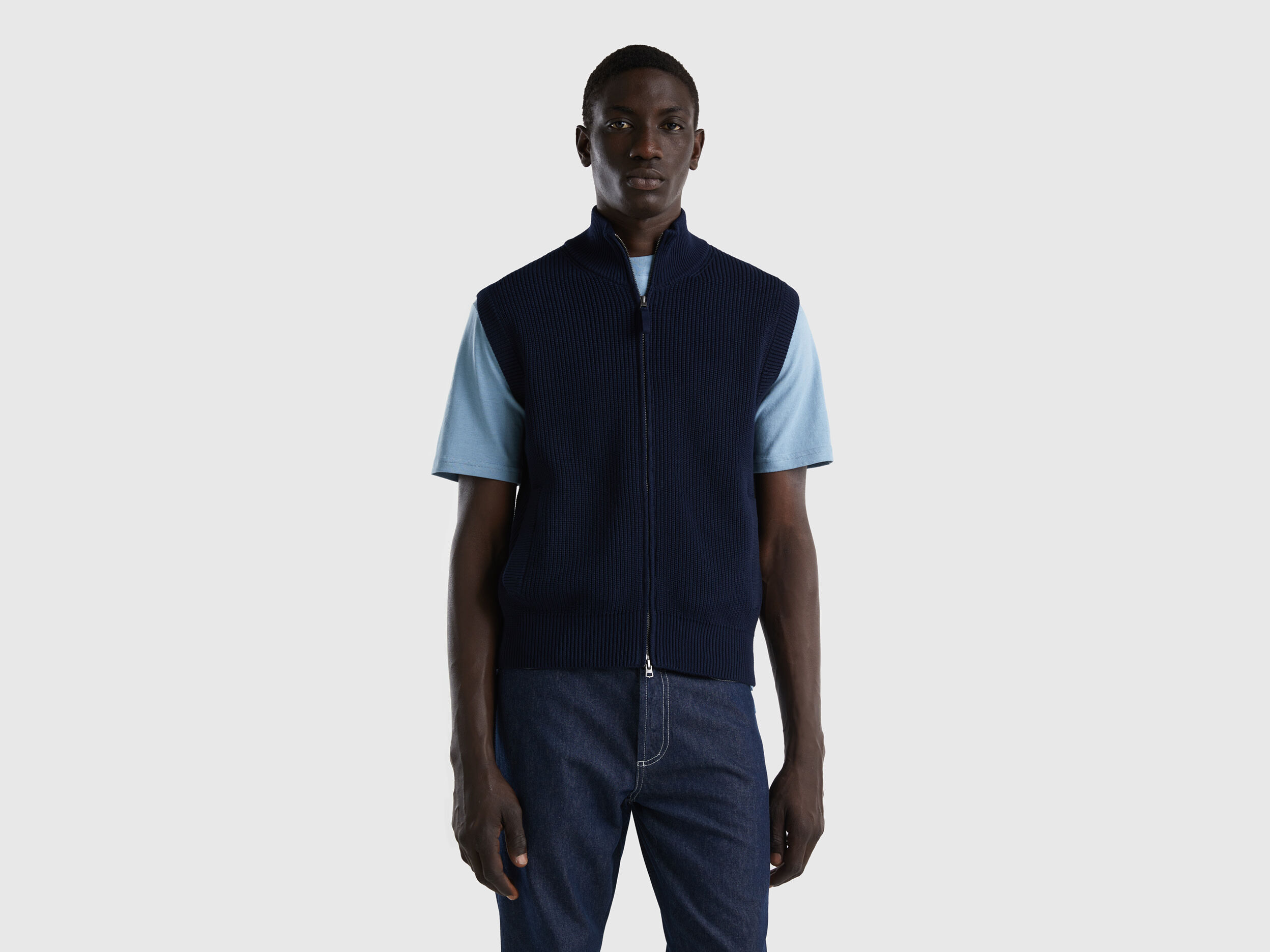 Turtleneck with shop vest