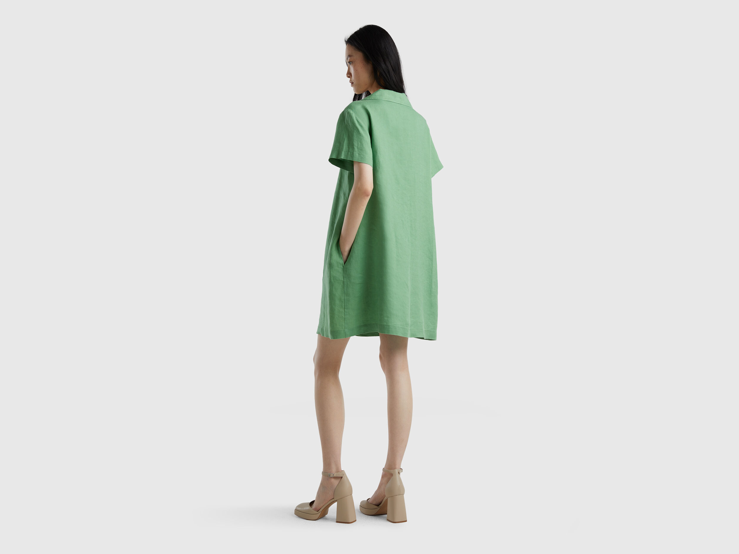 Benetton vestiti on sale