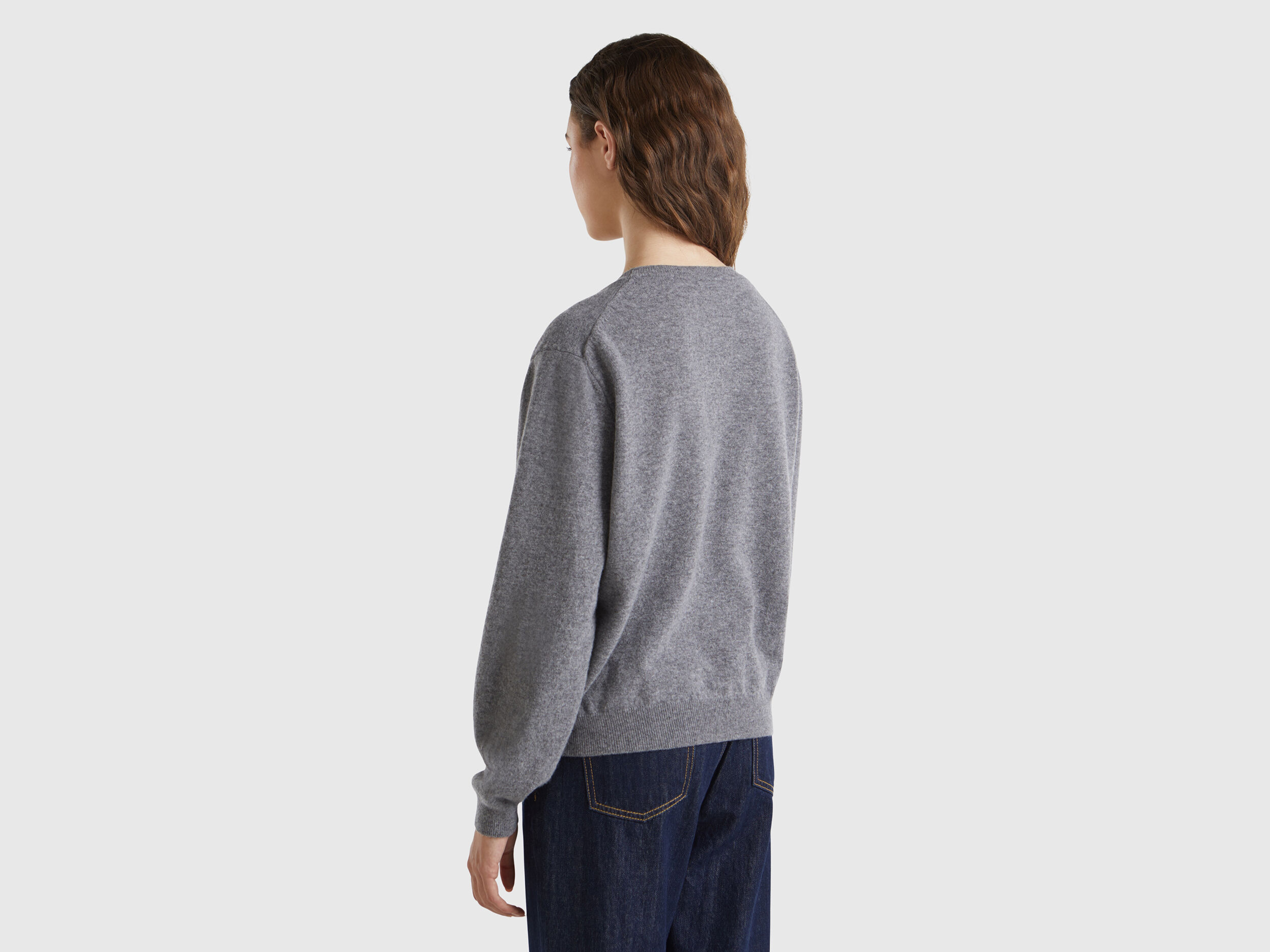 Relaxed fit pure Merino wool sweater - Gray | Benetton