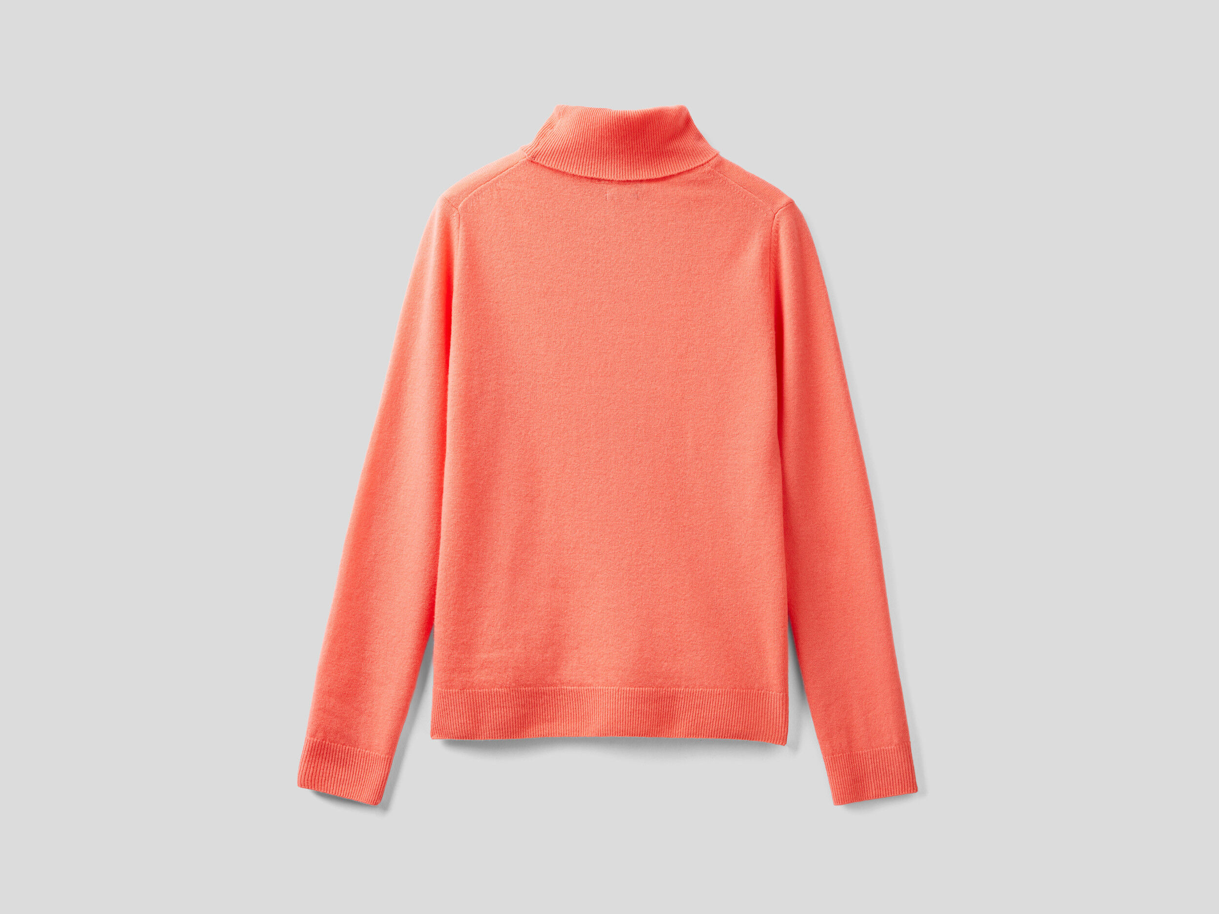 Peach colored turtleneck shop