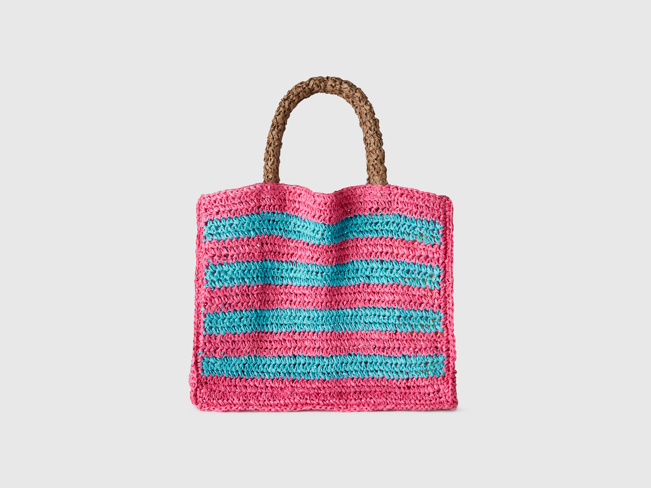 Benetton beach bag store