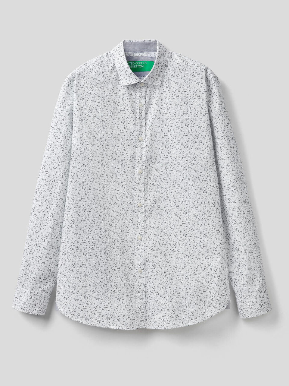 Camisa slim fit estampada image number 1