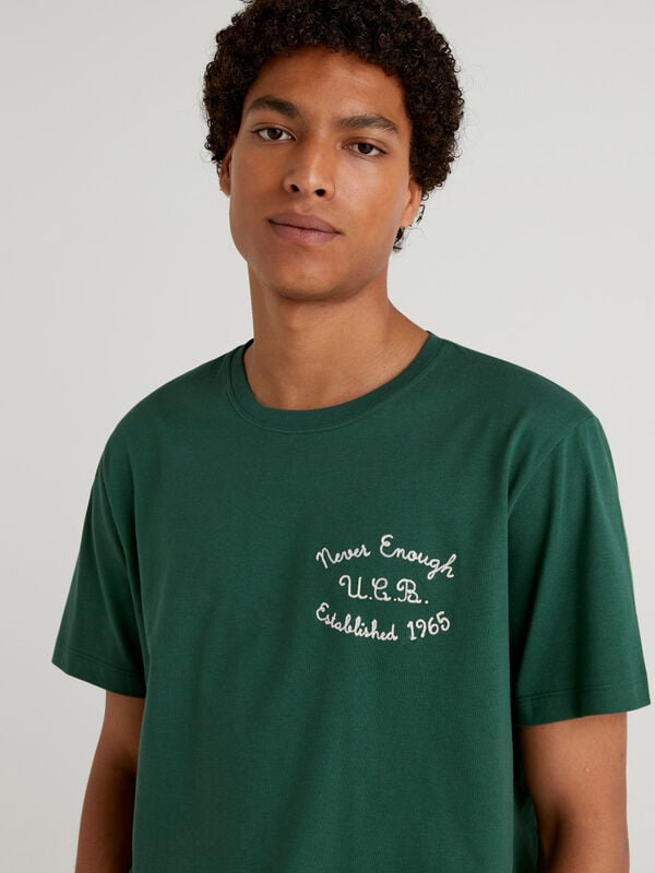 Relaxed fit t-shirt with embroidery Men