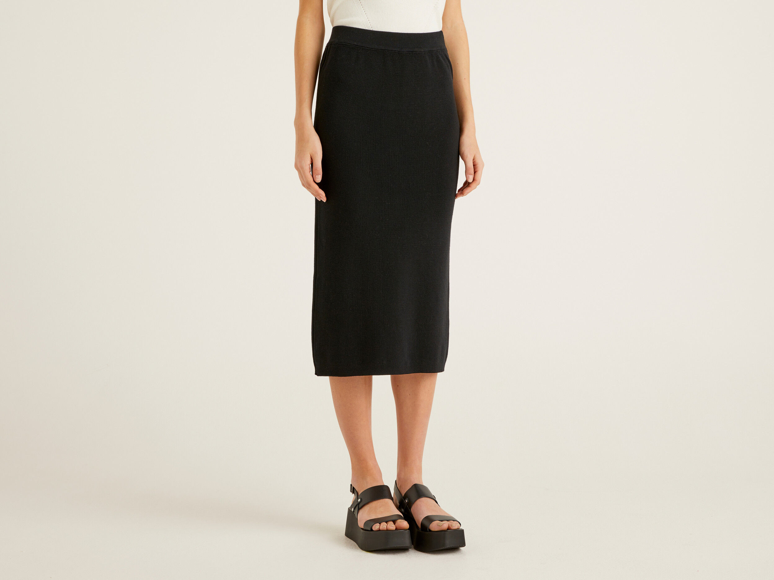 Midi pencil skirt nz store