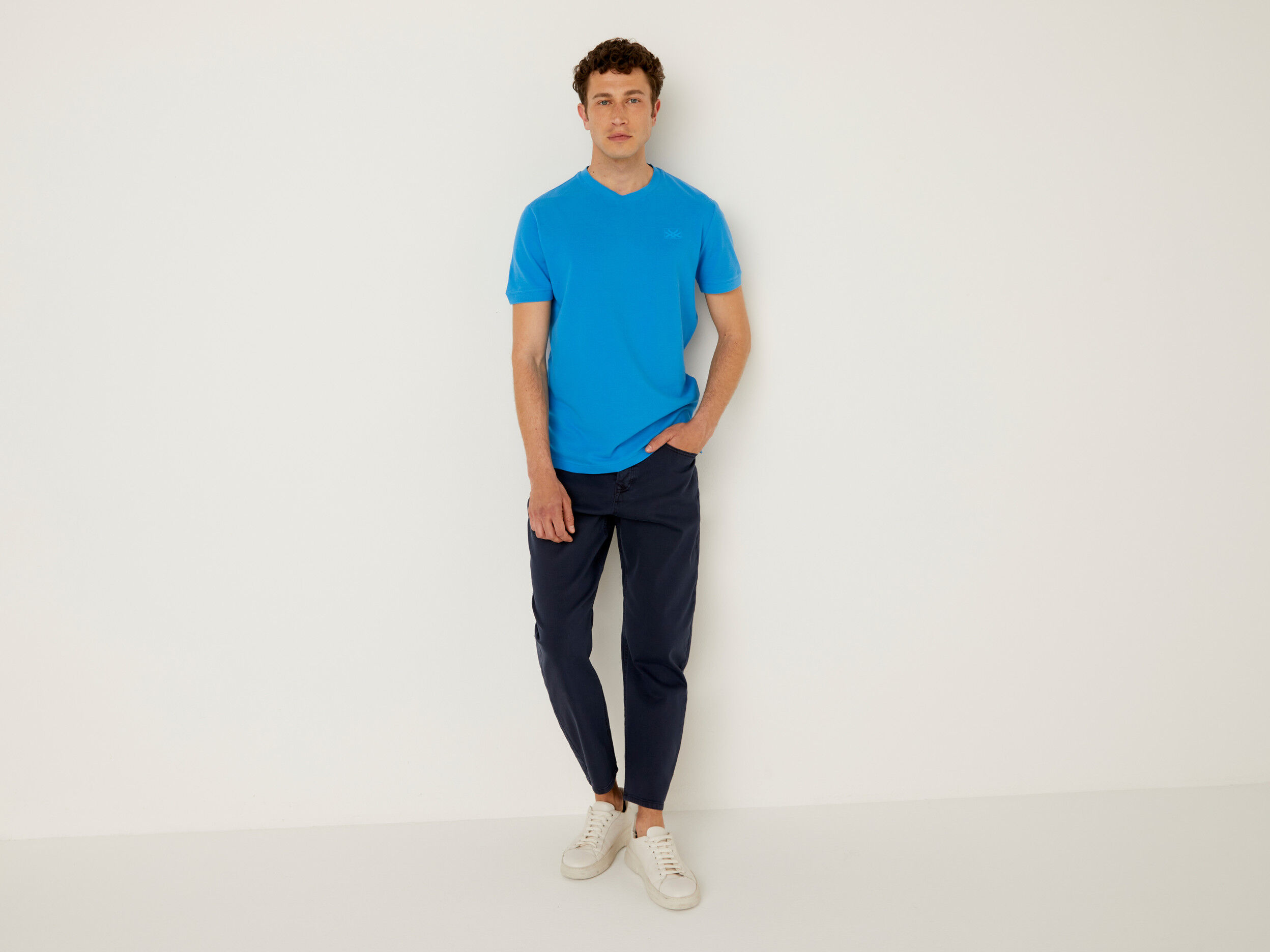 Pantalon zanahoria 2025 hombre