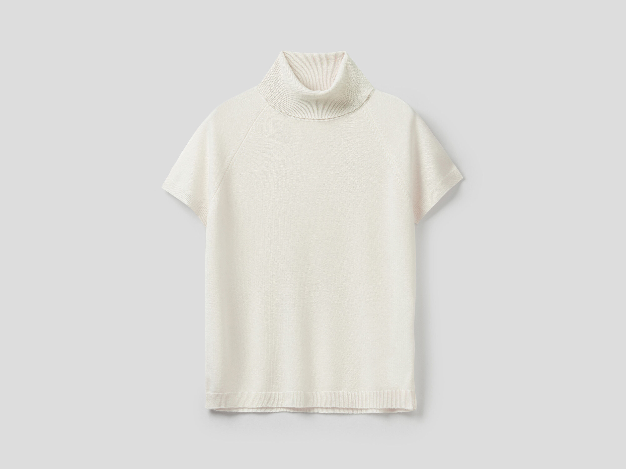 Half new arrivals sleeve turtleneck