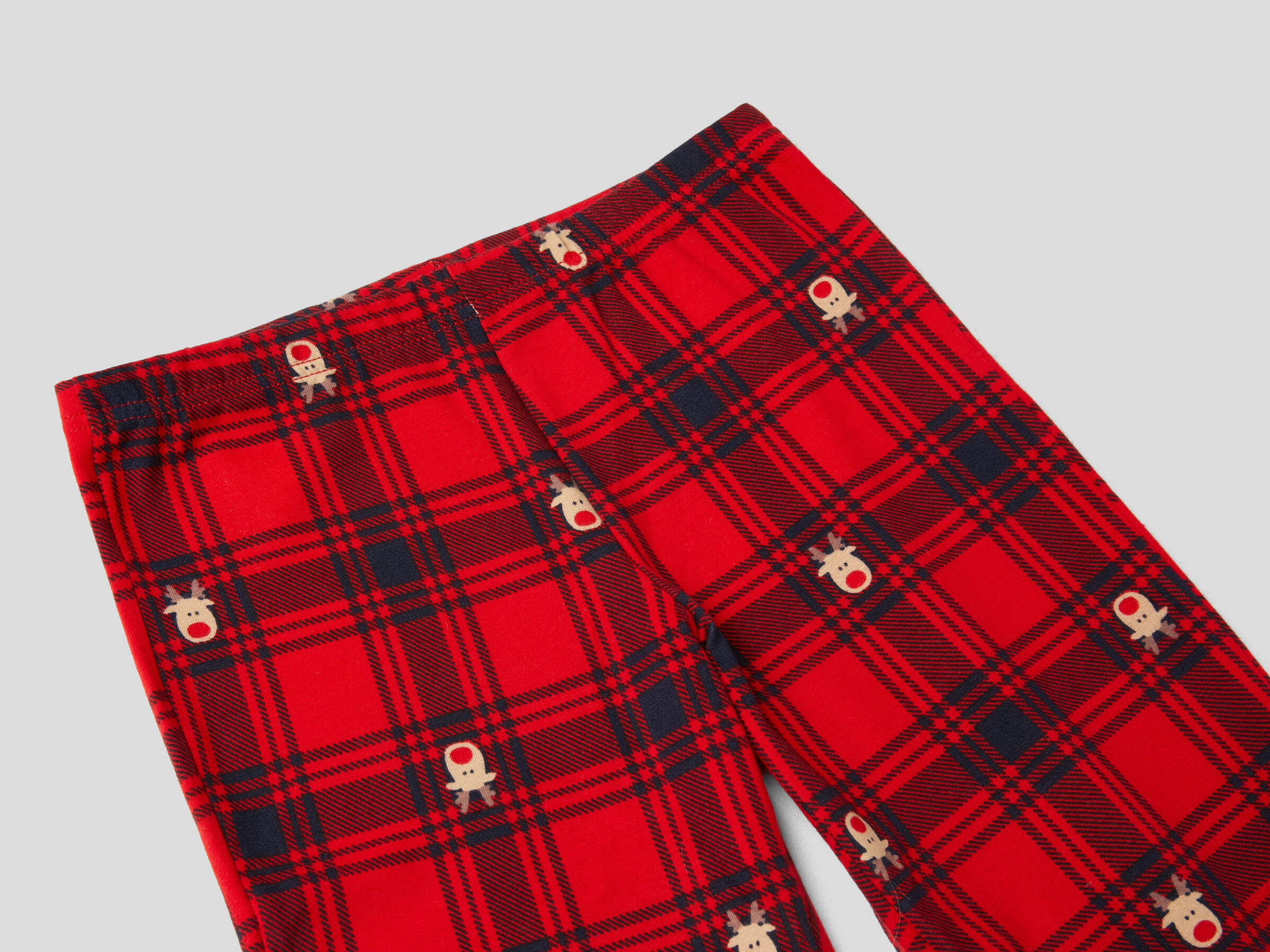 Warm stretch cotton pyjamas image number 2